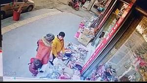 Beğendiği tencereyi çocuğa çaldırttı