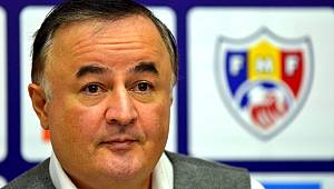 Engin Fırat, Moldova'da yılın teknik direktörü seçildi