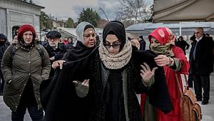 Gazeteci Esra Elönü'nün babası Şaban Elönü son yolculuğuna uğurlandı