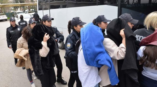 'Gemi adamı aranıyor’ ilanıyla dolandırıcılığa 4 tutuklama