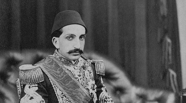 II. Abdülhamid'in altın cep saatine rekor ücret!