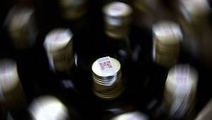 İstanbul’da ‘koronavirüse iyi geliyor’ diye içtikleri alkol ölümlerine sebep oldu