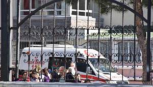 İstanbul'da okulda dezefenkte çalışması! 11 öğrenci hastaneye kaldırıldı