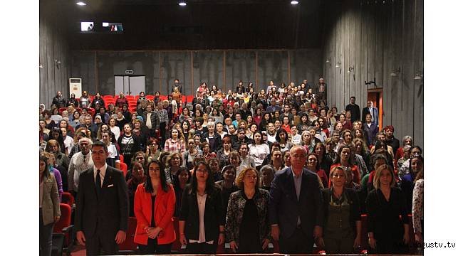 Kadınlar, Kartal Belediyesi’nin “8 Mart” Etkinliklerinde Buluştu
