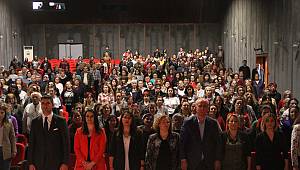  Kadınlar, Kartal Belediyesi’nin “8 Mart” Etkinliklerinde Buluştu