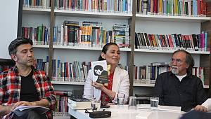 NAZAN KESAL 8 MART KADINLAR GÜNÜ’NDE ATAŞEHİR’DE “YARALARIM AŞKTANDIR” DEDİ