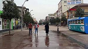 SAKARYA Akyazı'da banklar söküldü