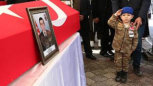 Şehit Uzman Onbaşı Gülaştı'ya yeğeninden asker selamı ile veda