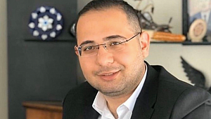 Ataşehir Belediye Meclisi'nin CHP'li üyesi Uğurcan Demir, koronavirüs tedavisi görürken hayatını kaybetti.