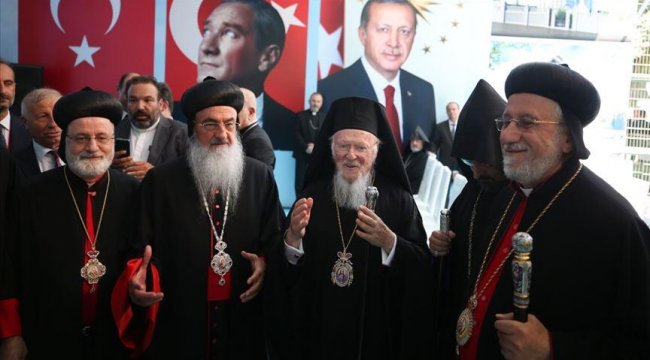Azınlık cemaatlerinden Milli Dayanışma Kampanyası'na destek