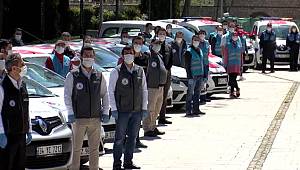 Başkan Öztekin : 'Evlere günde iki öğün sıcak yemek dağıtıyoruz