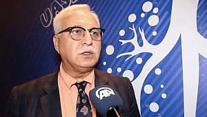 Bilim Kurulu Üyesi Özlü 'Salgının çıkış kolundayız henüz' dedi ve Ramazan ayı için uyardı