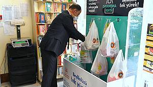 Dayanışma askısına bir günde 85 koli yardım geldi