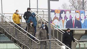 İstanbul'da haftanın ilk iş günü! Toplu taşımada maske kuralına uyuluyor