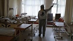 Kartal Belediyesi, İlçedeki Sağlık Kuruluşlarını İkinci Kez Dezenfekte Etti