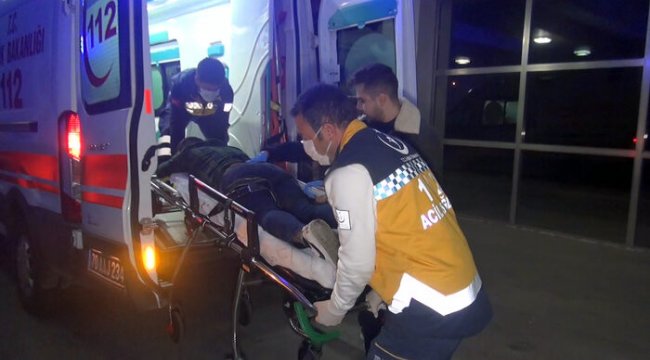 Kavgayı ayırmak isteyen uzman çavuş sırtından bıçaklandı