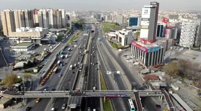Megakentte sokağa çıkma kısıtlamasının ardından mesai yoğunluğu