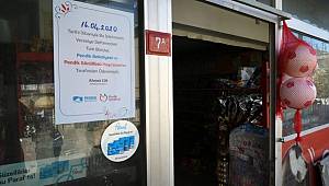 Pendik'te hayırseverler, bakkalların veresiye defterindeki borçları kapatıyor