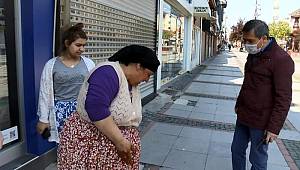 'Terlik almaya gidiyorum' diyen kadına Emniyet Müdürü'nden tepki