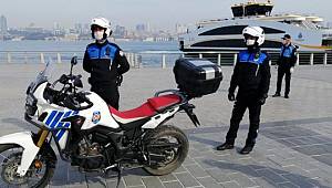 Üsküdar sahilde yasağa uymayan vatandaşlara drone'lu denetim