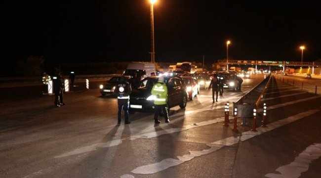 Vali Yerlikaya, İstanbul’a giriş çıkışlara izin verilecek istisnaları açıkladı