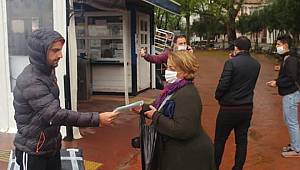 ADALAR BELEDİYESİ İSMEK VE GÖNÜLLÜLER İLE BİRLİKTE ÜRETTİĞİMİZ MASKELERİN DAĞITIMINA BAŞLADI