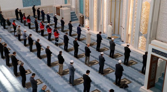 İlklerin bayramı! Ramazan Bayramı'nın ilk gününde tarihi görüntüler