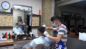 İstanbul'da berberlerin bayram mesaisi