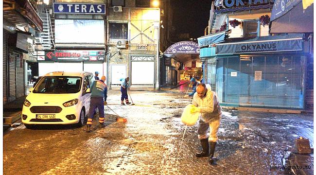 KORONAVİRÜS ÖNLEMLERİ KAPSAMINDA ÜSKÜDAR SOKAKLARI DEZENFEKTE EDİLİYOR