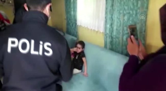 Polisten 5 yaşındaki engelli Abdullah'a doğum günü sürprizi