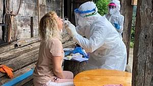 Çay toplamaya giden 22 kişinin testi pozitif çıktı: 202 kişi karantinada!