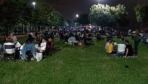 Kadıköy'deki görüntü endişe yarattı! Sağlık Bakanı Koca tepki gösterdi