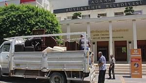 Adana Büyükşehir Belediyesi'nde haciz şoku