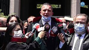 Avukatlardan Düğmeli Protesto