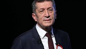 Bakan Selçuk'tan okulların açılış tarihiyle ilgili flaş açıklama