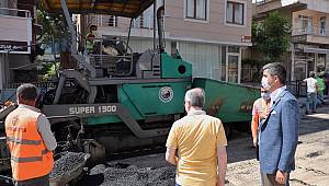 Başkan Gökhan Yüksel, Devam Eden Asfalt Çalışmalarını İnceledi