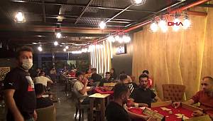 ESENYURT'TA KORONAVİRÜS BASKINI OKEY MASASINDA YAKALANDILAR