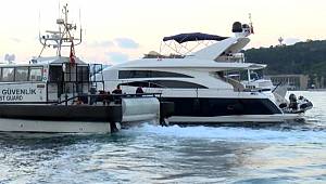 İstanbul Boğazı'nda teknelerde koronavirüs denetimi