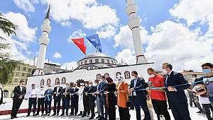 RESTORASYONU TAMAMLANAN ŞEHİT ONUR ENSAR AYANOĞLU CAMİ ÜSKÜDAR DA İBADETE AÇILDI