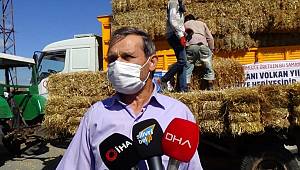 Silivri'de köy köy 3 bin 200 balya ücretsiz saman dağıtıldı