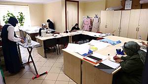 Son dakika haberleri! Kadın kursiyerlerden her zevke uygun maske