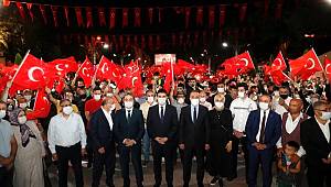 Sultangazililer 15 Temmuz'da meydanı boş bırakmadı