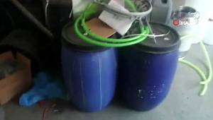 Zeytinburnu'nda sahte alkol imalathanesine baskın