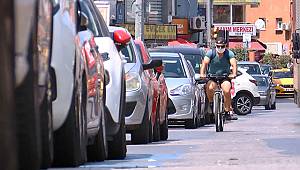 Kadıköy'de vatandaşların bisiklet yolunun kaldırılmasına tepki