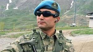 Otomobilin çarptığı özel harekat polisi hayatını kaybetti