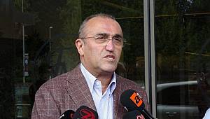 Albayrak Mesut Yılmaz’ı ziyaret etti: Zor günler geçiriyoruz, dua edin