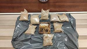 Kargoyla uyuşturucu göndereceklerdi