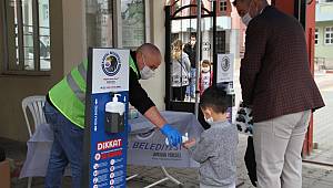 Kartal Belediyesi Yüz Yüze Eğitimin İlk Gününde Öğrencilerin Yanında