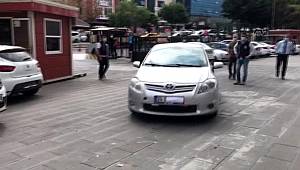 PKK/KCK mensubu İsa Özer'in Bakırköy Adliyesi'ne getirildi