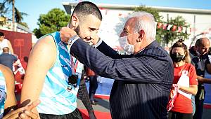 3x3 Sokak Basketbolu Turnuvası Nefes Kesti